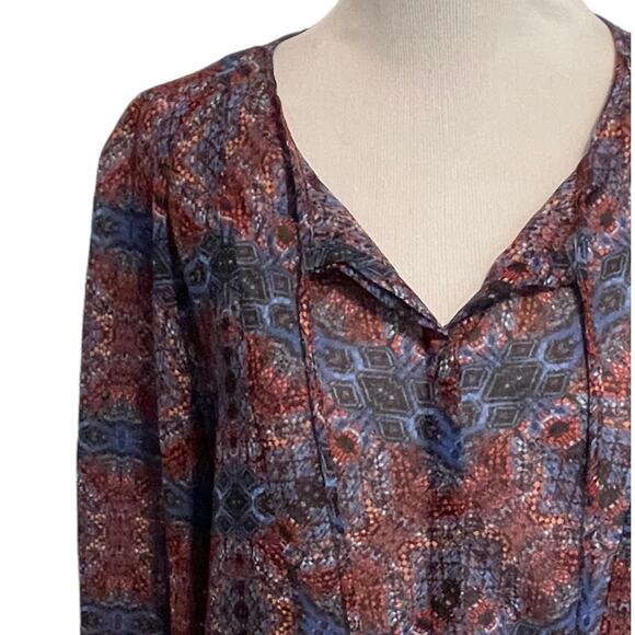 Violet & Claire Stained Glass Semi-Sheer Top Womens XL Red & Blue Career Blouse - Picture 2 of 7